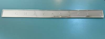 GLOVE BOX DOOR CHEVROLET EMBLEM - CHROME